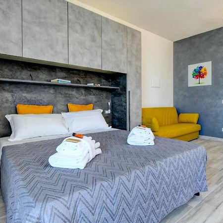 Studio Baldo - Brenzone Holiday Apartments Экстерьер фото